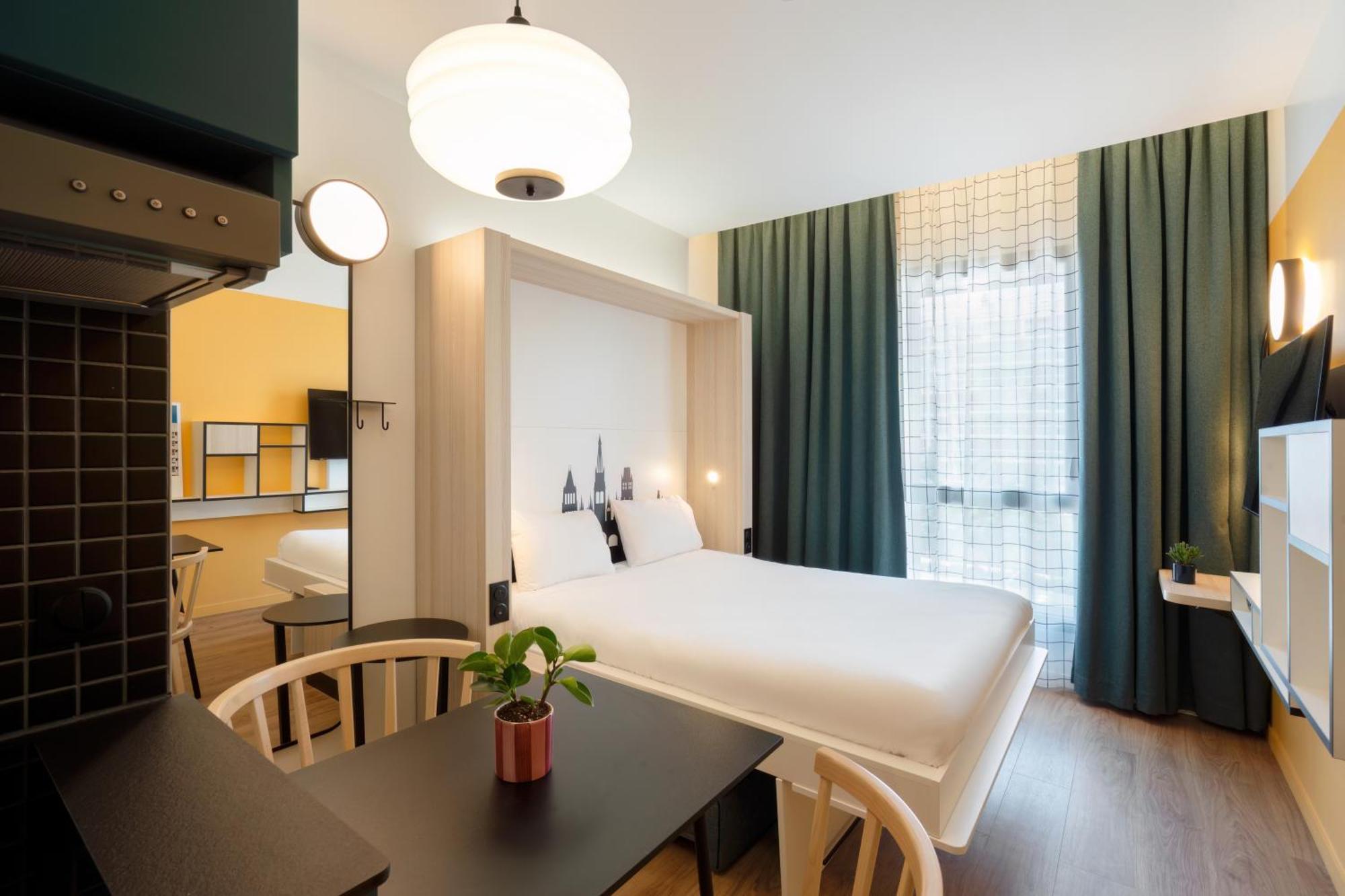 Aparthotel Adagio Access Rouen Centre Cathedrale Екстер'єр фото